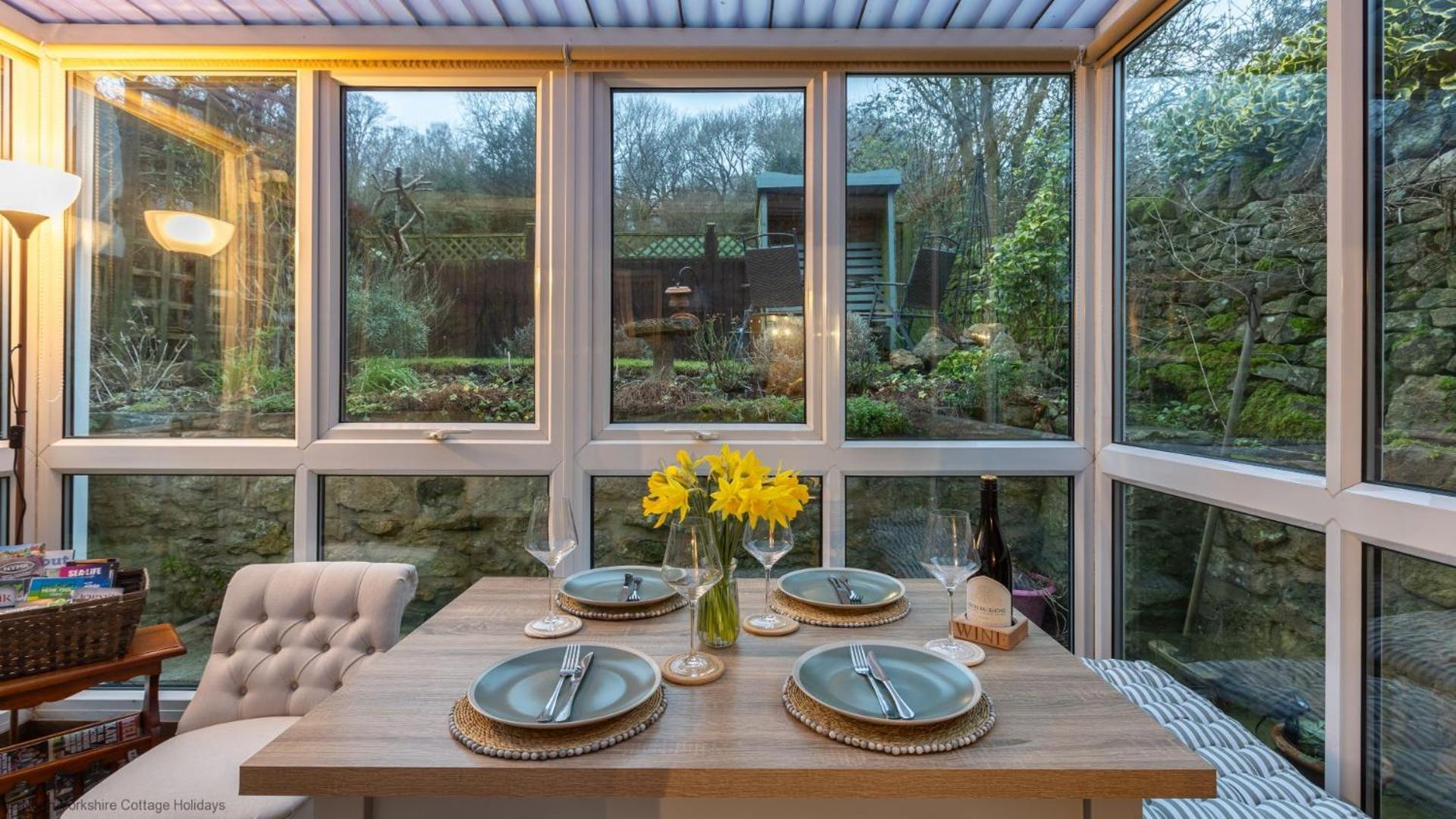 Picturesque Stone In The Heart Of North Yorkshire Village - Hideaway Casa de férias York